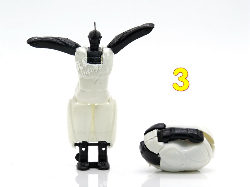 Random 2 pieces action figure  - Kids Education In Japan ulasan dan harga